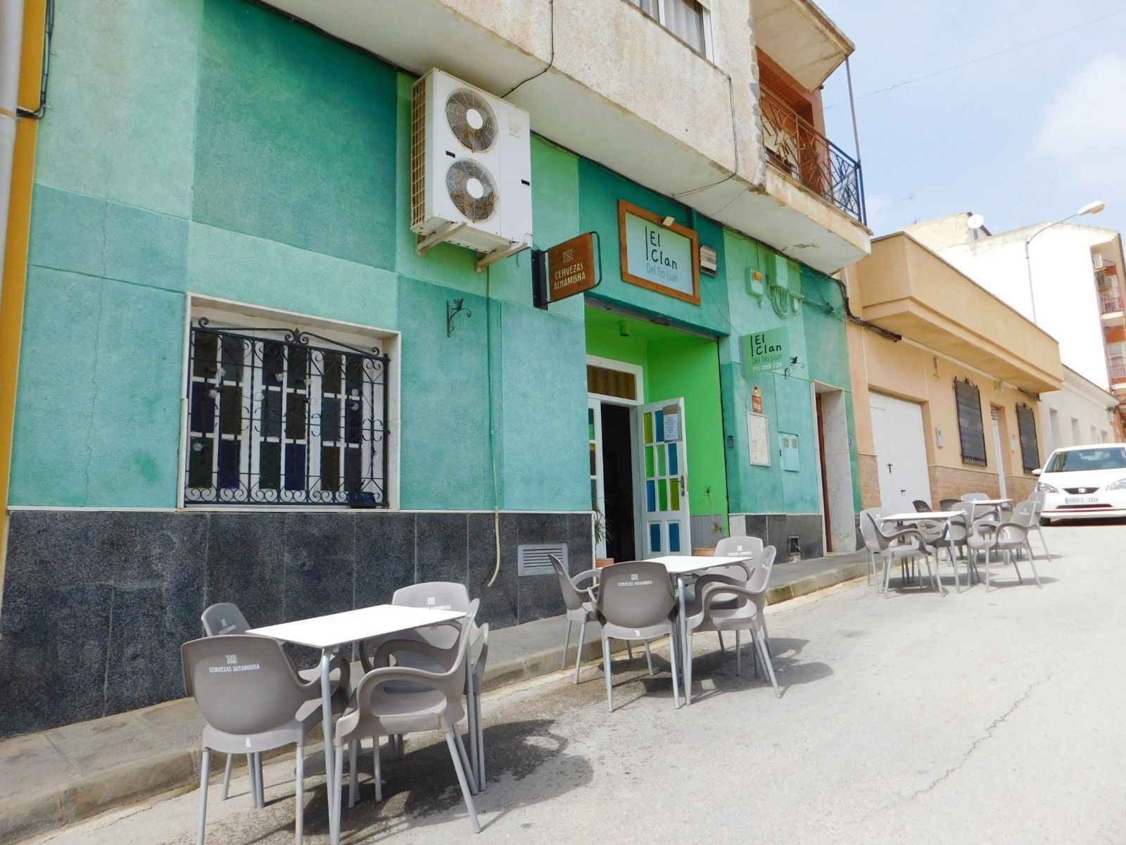 Retail in Orihuela for sale Building Photo- Image 1 of 26