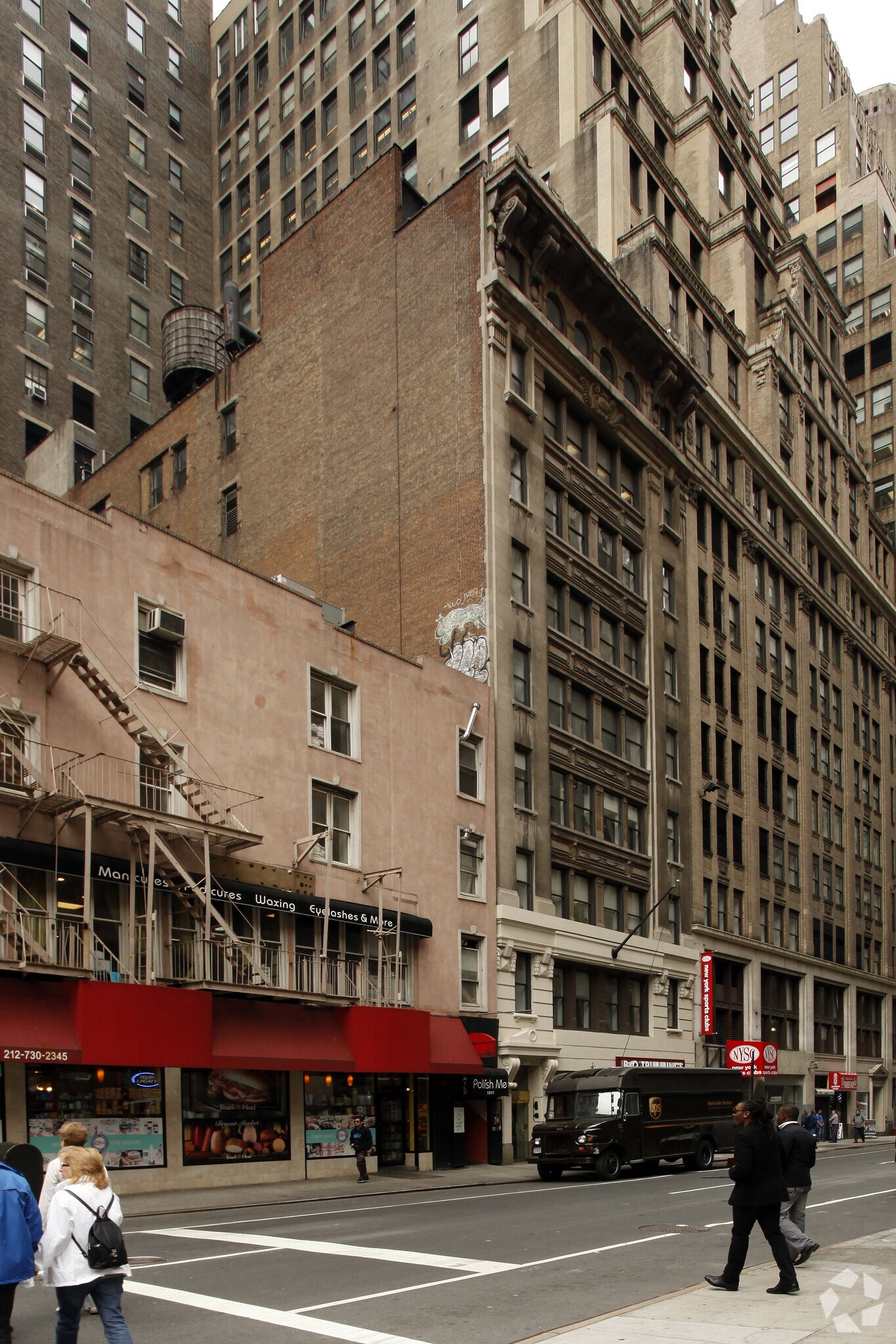 102 W 38th St, New York, NY for lease Primary Photo- Image 1 of 5
