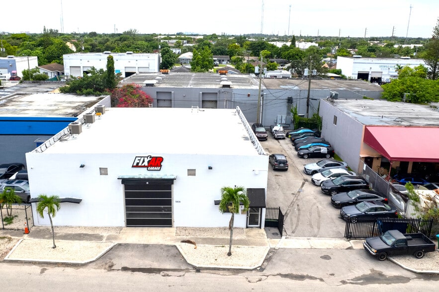 5836 Rodman St, Hollywood, FL for sale - Building Photo - Image 1 of 10