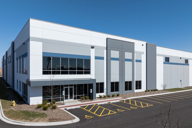 More details for 2100 N 15th Ave, Melrose Park, IL - Industrial for Lease