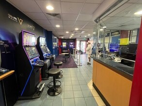 88 High St, Banstead for lease Interior Photo- Image 1 of 3