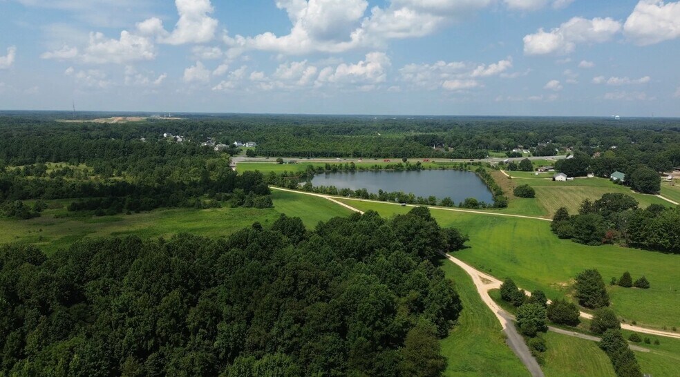 13010 Cedar Hill Pl, Waldorf, MD à vendre - Photo principale - Image 1 de 22