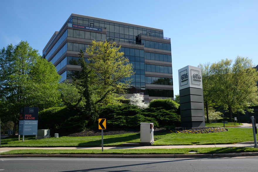 6116 Executive Blvd, Rockville, MD for lease - Building Photo - Image 2 of 20