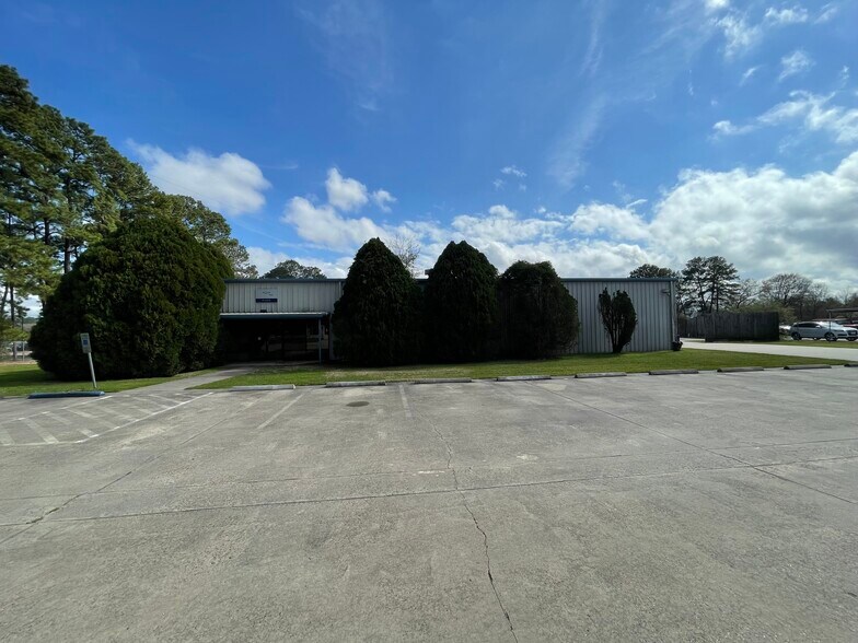 2211 Louetta Rd, Spring, TX à vendre - Photo du bâtiment - Image 2 de 50