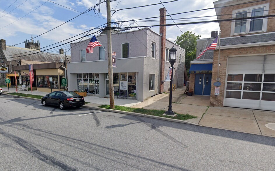 18 W Winona Ave, Norwood, PA à vendre - Photo du bâtiment - Image 2 de 42