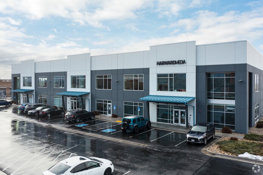 858 S Auto Mall Dr, American Fork, UT à louer - Photo du bâtiment - Image 3 de 3