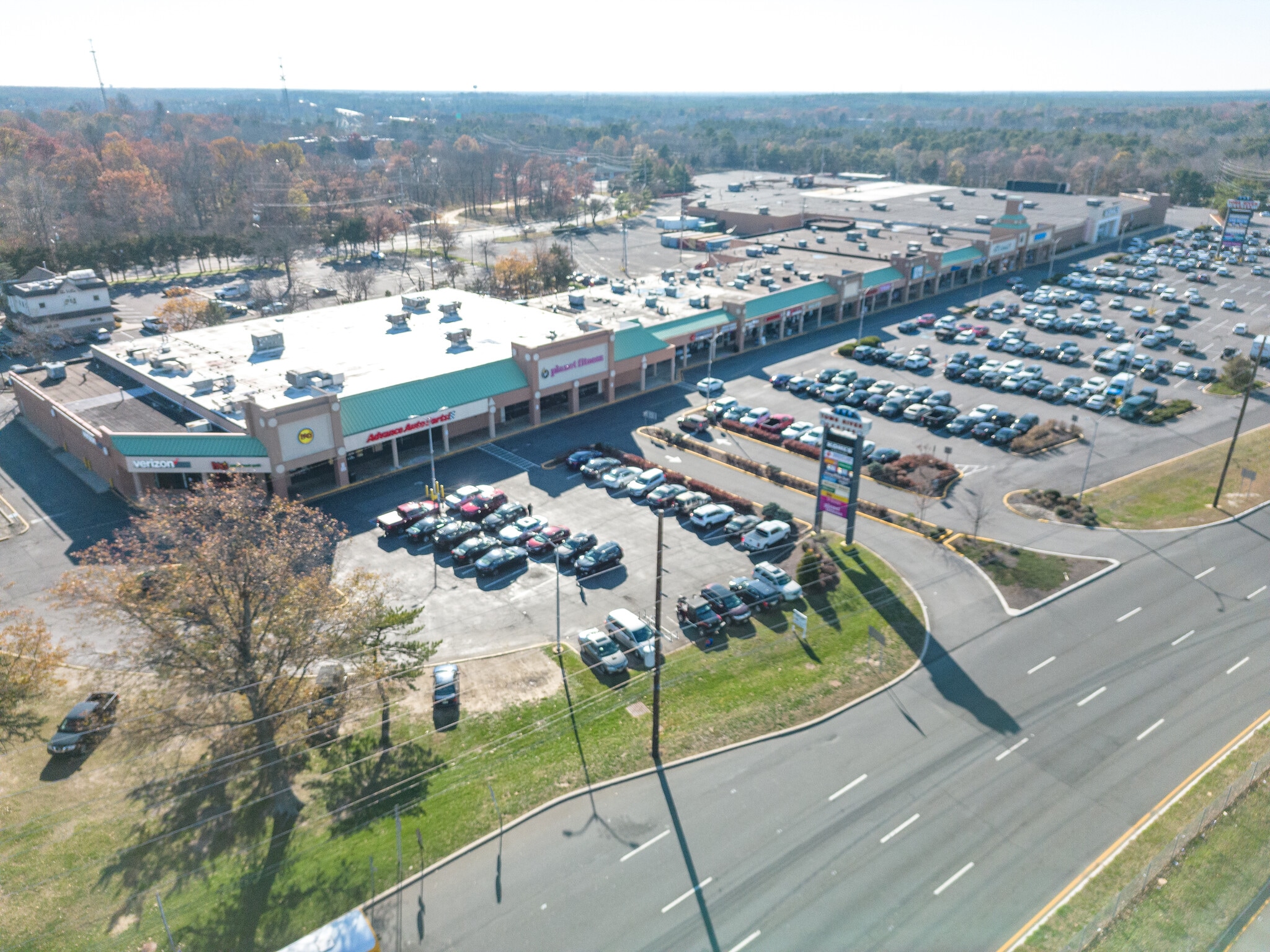 1a Route 37 W, Toms River, NJ for lease Building Photo- Image 1 of 7