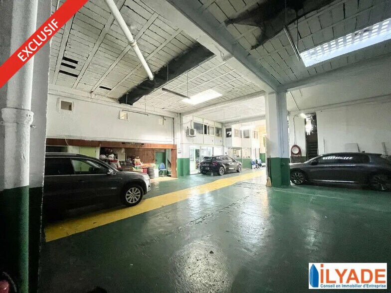 49-51 Rue De La Joliette, Marseille à louer - Photo du bâtiment - Image 3 de 4