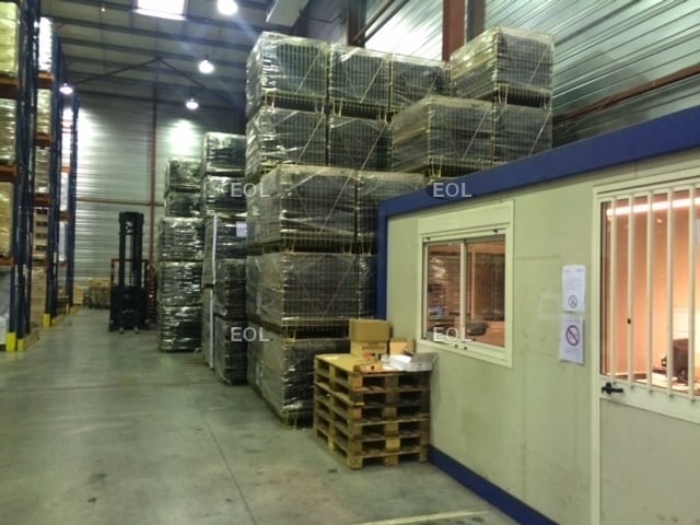 Industrial in Bassens for lease - Interior Photo - Image 2 of 6