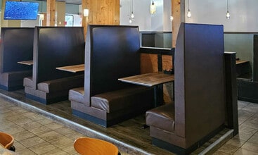 4222 Bell Rd, Newburgh, IN for lease Interior Photo- Image 2 of 13