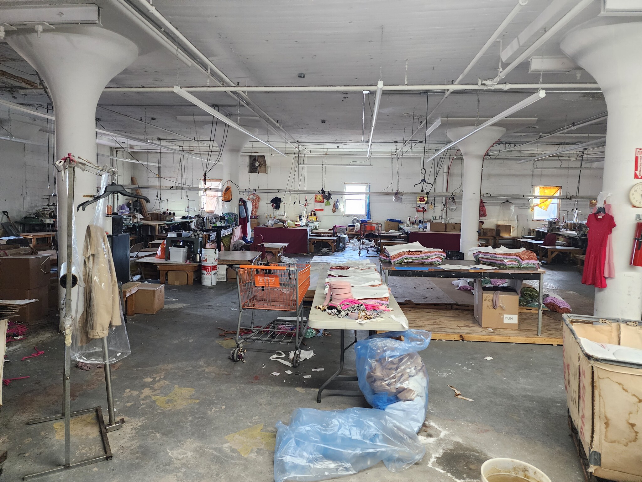 34-09-34-11 Queens Blvd, Long Island City, NY for lease Interior Photo- Image 1 of 13