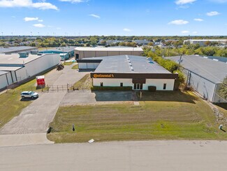 Plus de détails pour 1200 N Commercial Blvd, Arlington, TX - Industriel à louer