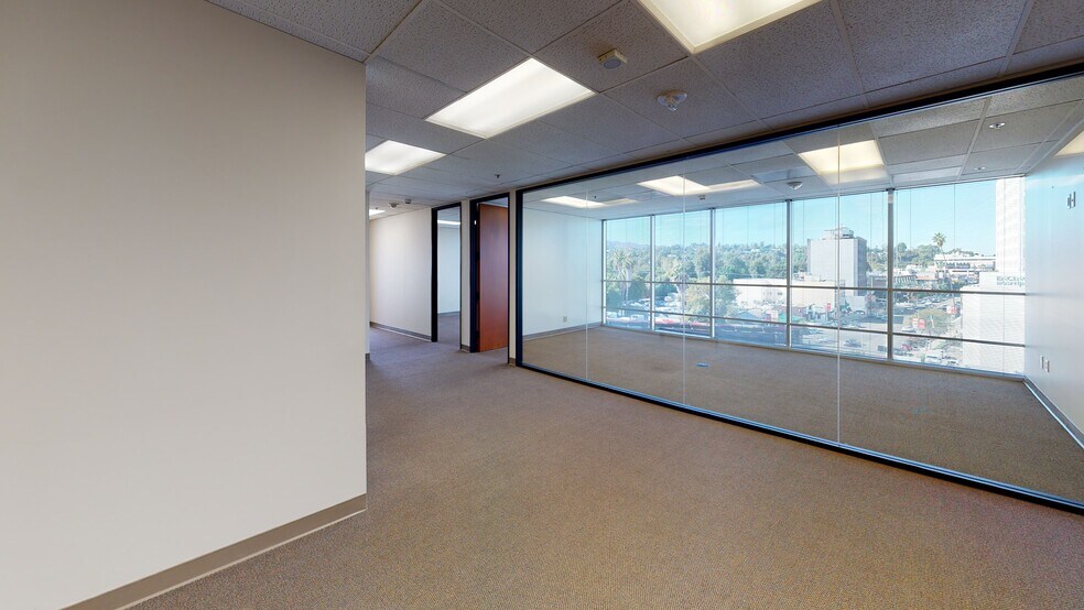 16133 Ventura Blvd, Encino, CA à louer - Numérisation 3D de Matterport - Image 3 de 15