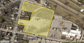 Plus de détails pour 305 Hart St, Watertown, WI - Terrain à vendre