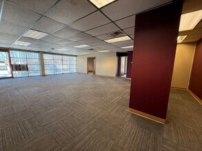 6514 Odana Rd, Madison, WI à louer Photo intérieure- Image 2 de 13