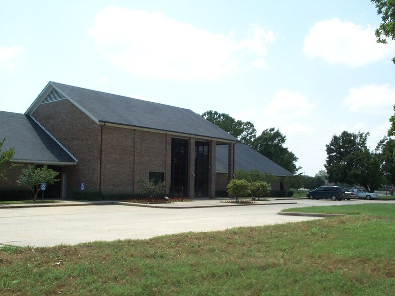 2205 E 70th St, Shreveport, LA à louer - Photo du bâtiment - Image 1 de 1