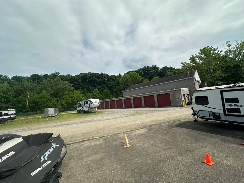 5900 Peters Creek Road, Jefferson Hills, PA for sale - Building Photo - Image 2 of 5