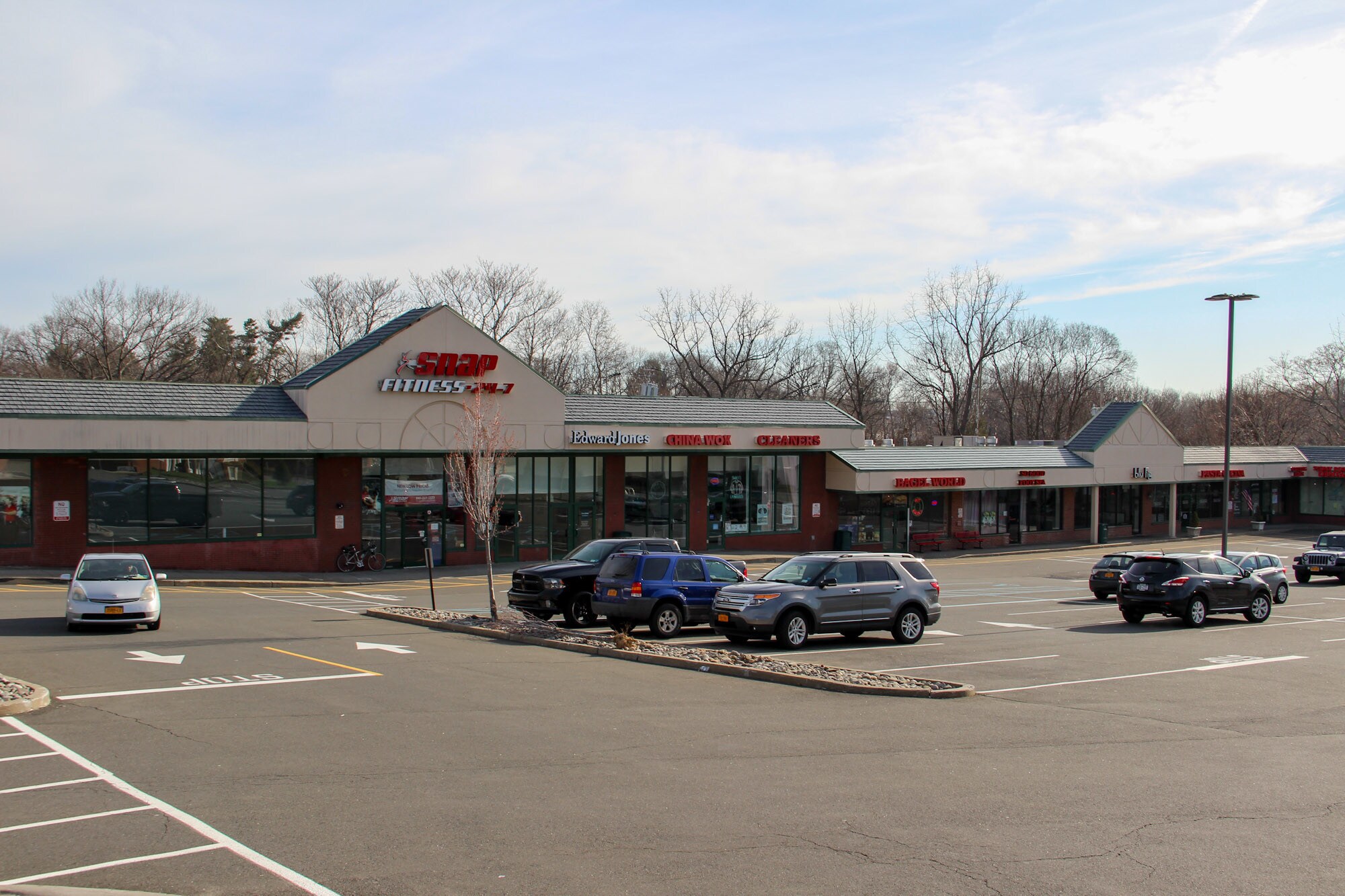 14-42 S Liberty Dr, Stony Point, NY à louer Photo principale- Image 1 de 22