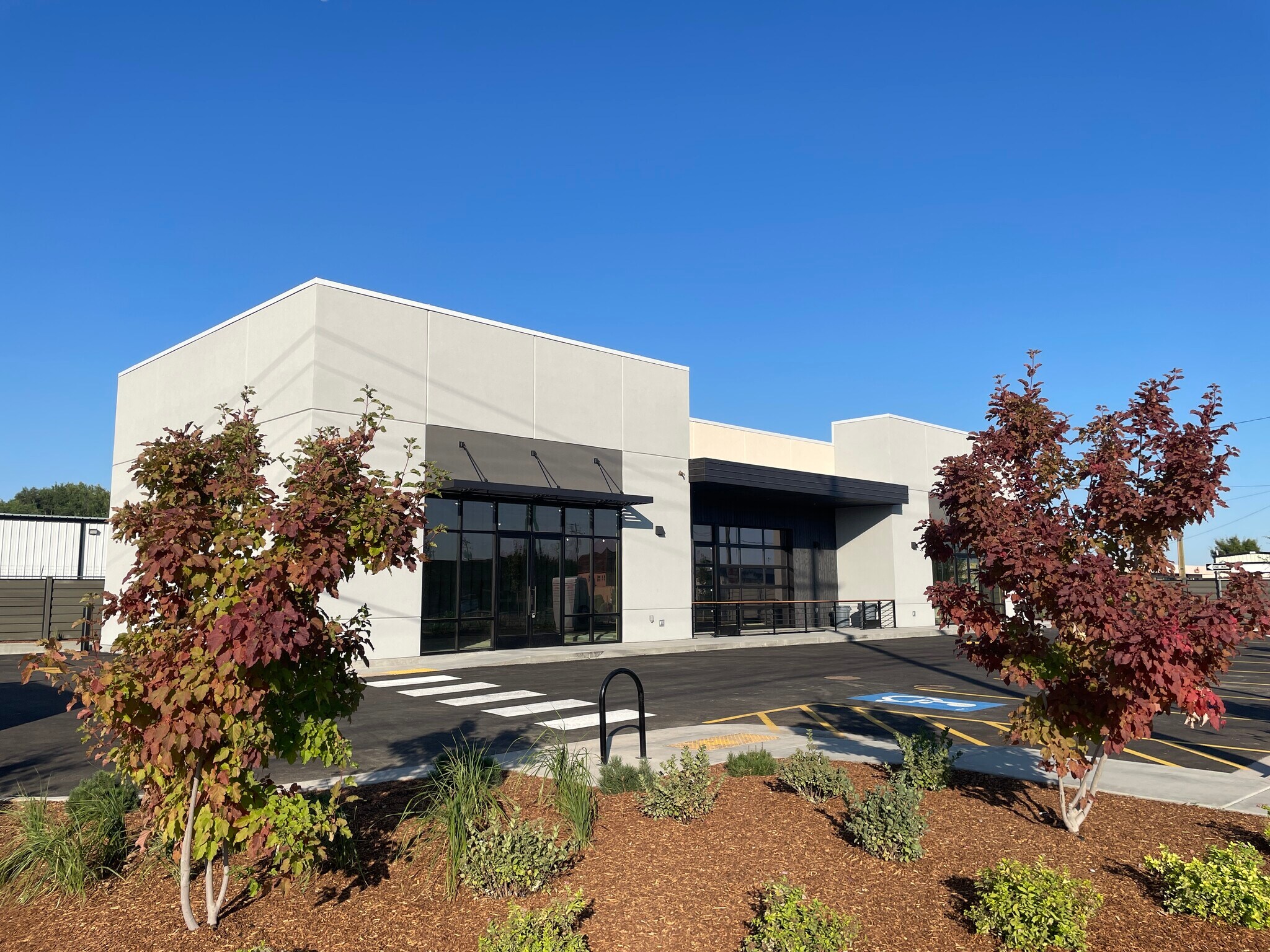 6202 Cleveland Blvd, Caldwell, ID for lease Building Photo- Image 1 of 5