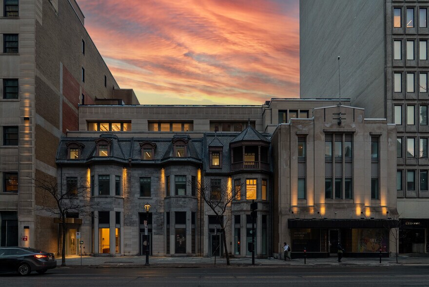 1300-1312 Rue Sherbrooke W, Montréal, QC à louer - Photo du bâtiment - Image 3 de 10