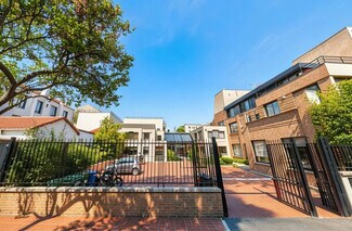 Plus de détails pour Bureau à vendre