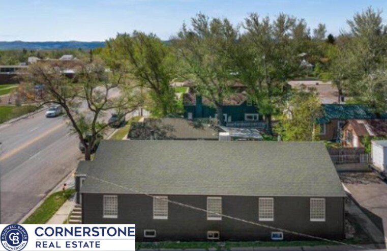 301 4th st, Glenrock, WY à vendre - Photo du bâtiment - Image 3 de 24