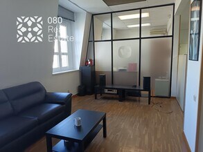 Office in Barcelona, Barcelona for lease Interior Photo- Image 2 of 10