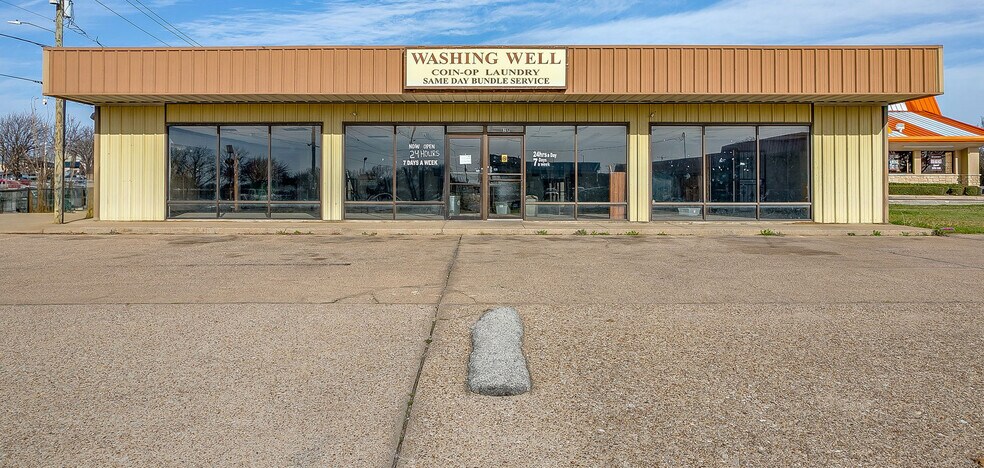 1217 Highway 157 N, Mansfield, TX à vendre - Photo du bâtiment - Image 2 de 3