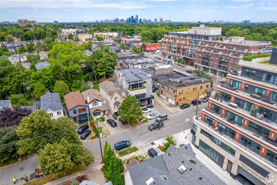 378 Fairlawn Ave, Toronto, ON à vendre - Aérien - Image 3 de 3