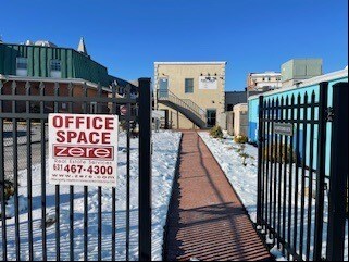 120 E Main St, Patchogue, NY à louer - Photo du bâtiment - Image 2 de 8