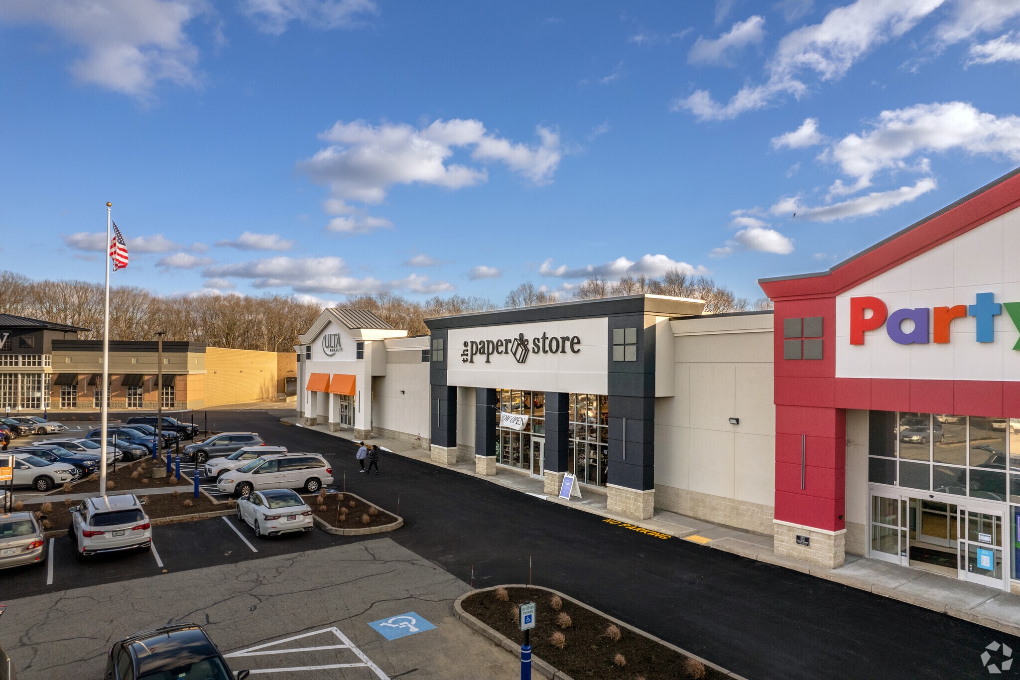 1324 Bald Hill Rd, Warwick, RI à louer Photo du bâtiment- Image 1 de 2