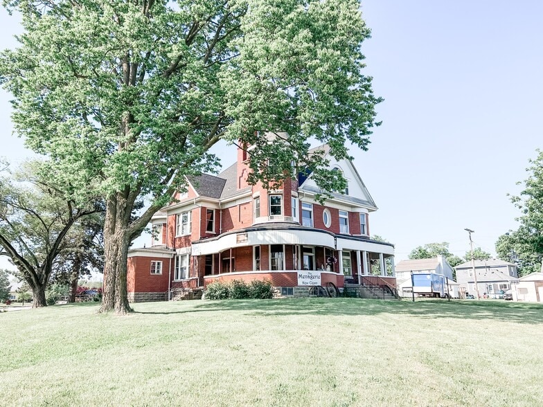 518 Jackson St, Saint Marys, OH à vendre - Photo du bâtiment - Image 2 de 15