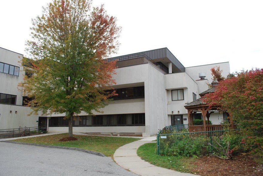 46 Maple St, Kent, CT à vendre - Photo du bâtiment - Image 1 de 9