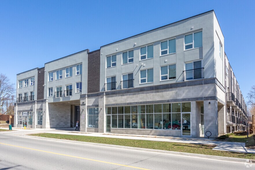 338 Albert St, Waterloo, ON for sale - Primary Photo - Image 1 of 1