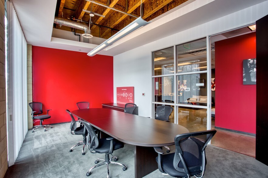 9140 Irvine Center Dr, Irvine, CA à louer - Photo intérieure - Image 2 de 6