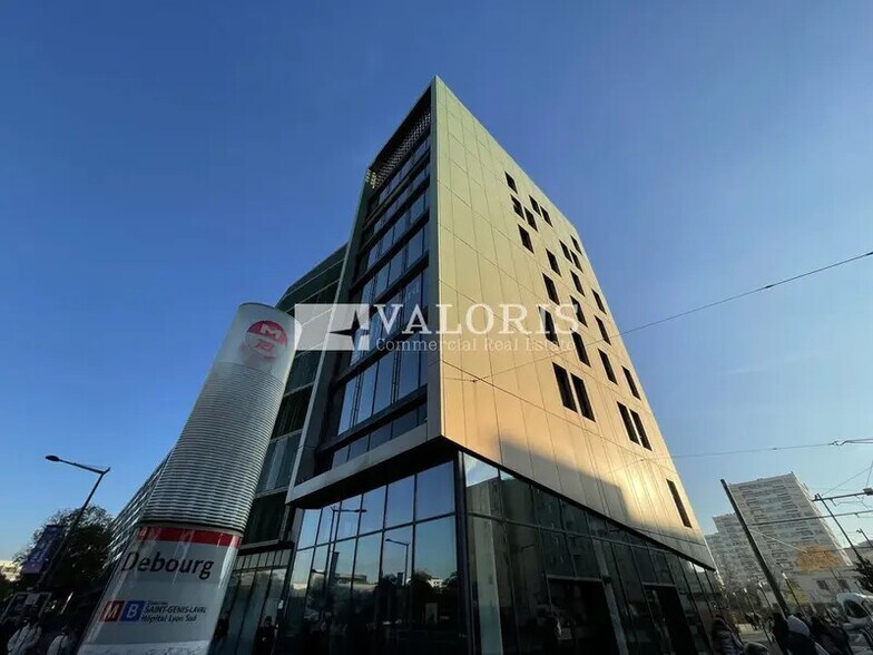 259-261 Avenue Jean Jaurès, Lyon for lease - Building Photo - Image 2 of 15