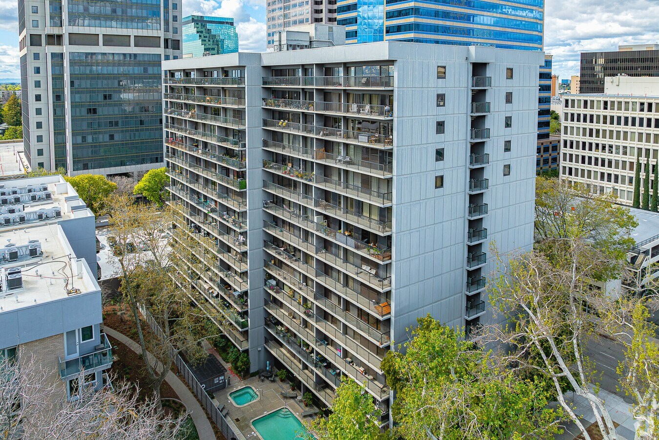 500 N St, Sacramento, CA 95814 - Unit 105 & 106 - - Interior Photo - Image 1 of 13