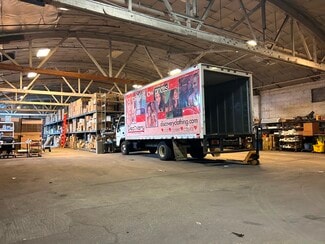 Plus de détails pour 4300 N Knox Ave, Chicago, IL - Industriel à vendre