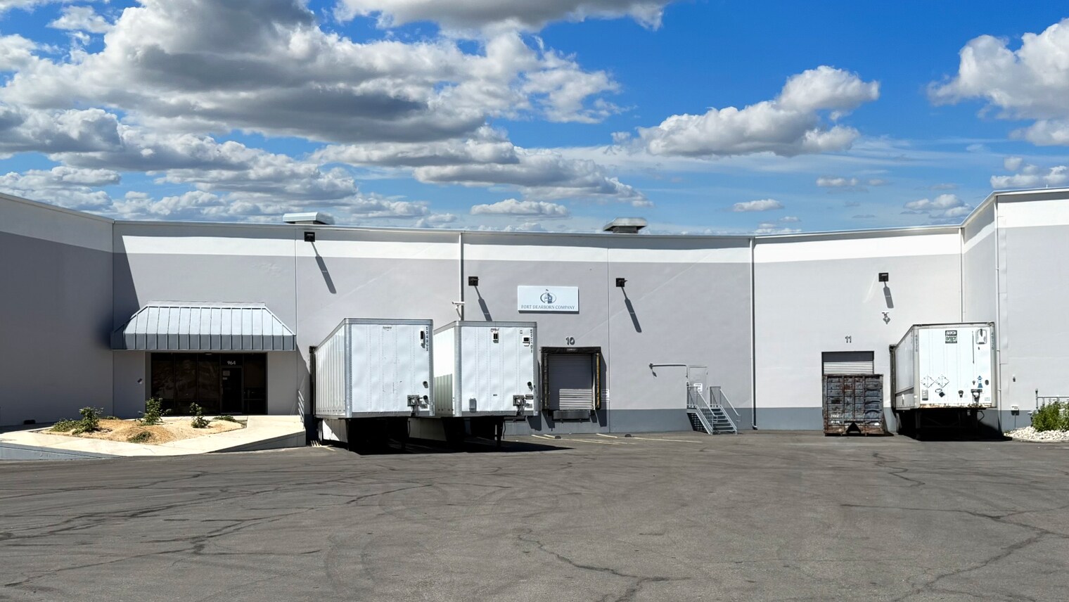 964 United Cir, Sparks, NV à vendre Photo du bâtiment- Image 1 de 1