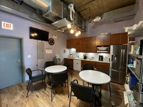 1756 N Kimball Ave, Chicago, IL for lease Interior Photo- Image 2 of 4