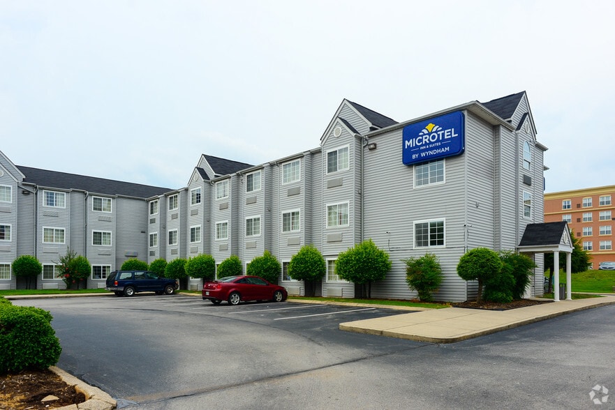 7014 McCutcheon Rd, Chattanooga, TN for sale - Building Photo - Image 2 of 8