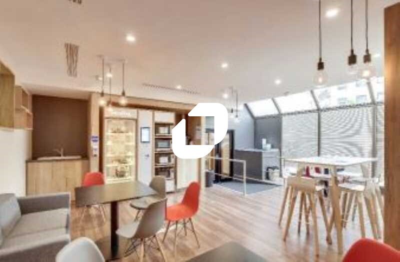 30 Rue Pasteur, Suresnes à louer - Photo du bâtiment - Image 2 de 9