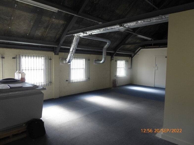 80 High St, Perth à louer - Photo du bâtiment - Image 3 de 16