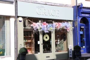 Plus de détails pour 56 High St, Ringwood - Commerce de détail à louer