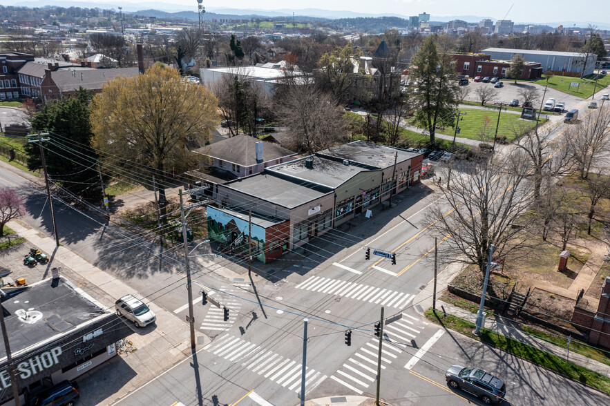 1326 N Broadway St, Knoxville, TN for sale - Construction Photo - Image 3 of 4