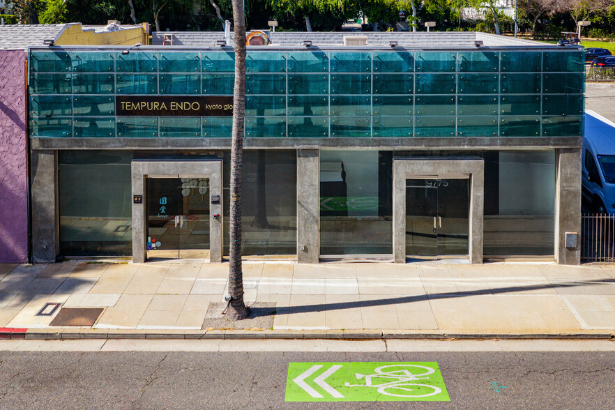 9777 Santa Monica Blvd, Beverly Hills, CA for sale - Building Photo - Image 2 of 8