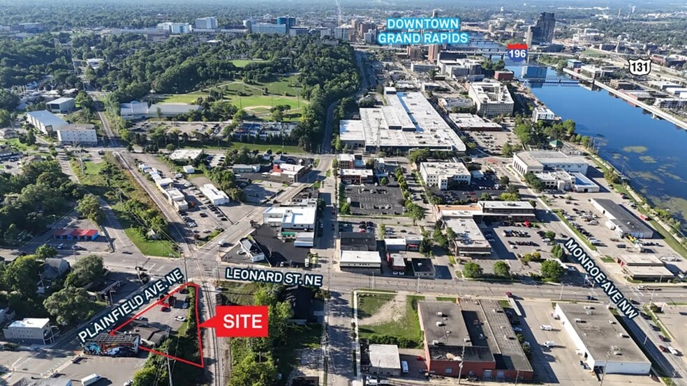 1219 Plainfield Ave NE, Grand Rapids, MI for sale - Primary Photo - Image 1 of 1