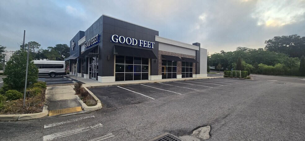3950-3958 S Florida Ave, Lakeland, FL à louer - Photo du bâtiment - Image 3 de 16