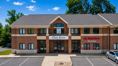 2046-2048 Jefferson Davis Hwy, Stafford, VA for lease Interior Photo- Image 1 of 3