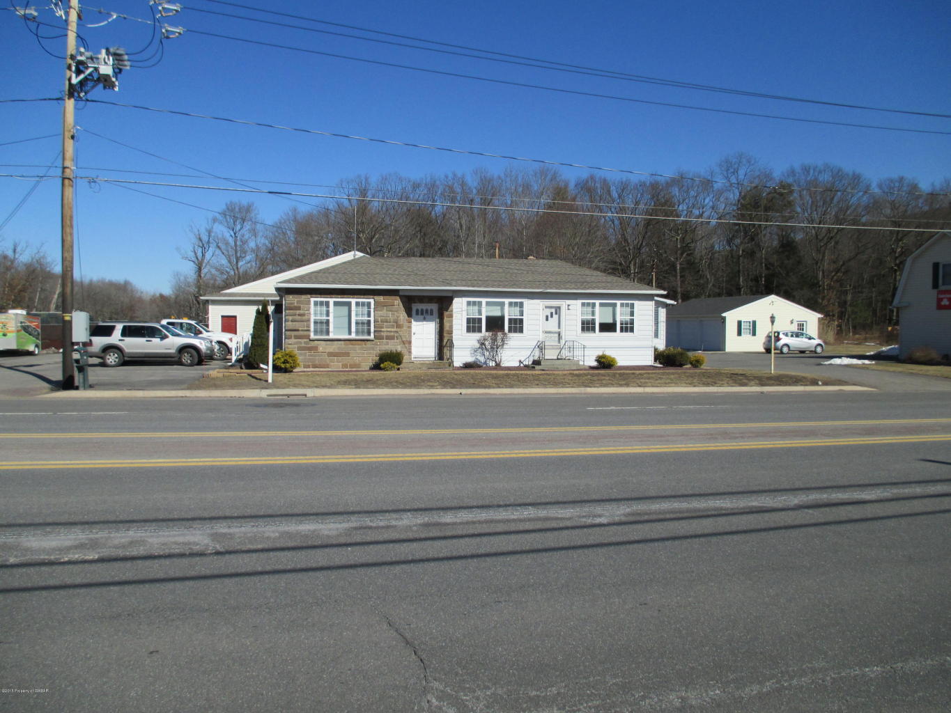 317 N Hunter Hwy, Drums, PA à vendre Photo du bâtiment- Image 1 de 1